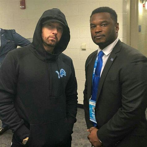 Backstage at Detroit Lions Game : r/Eminem