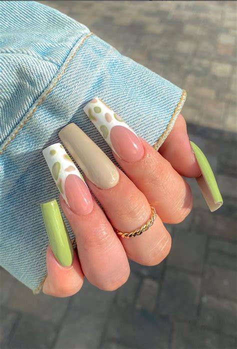 38 Elegant French Tip Coffin Nails You'll Love in Summer - Page 23 of