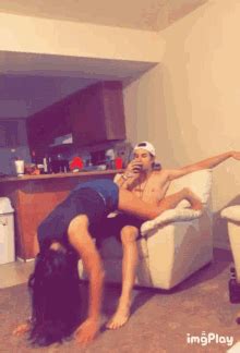 Girl Gives Lap Dance GIFs | Tenor