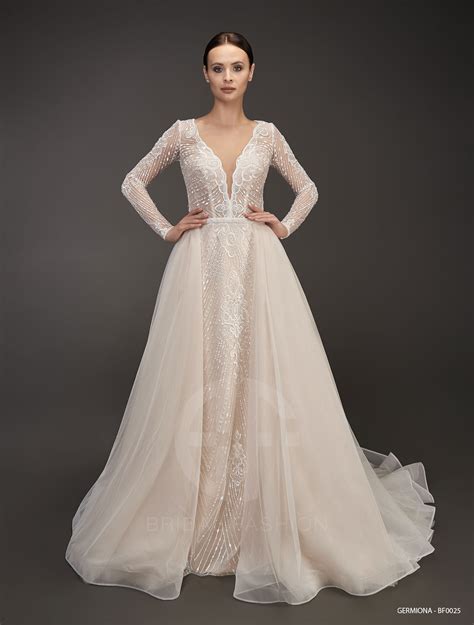 An elegant straight dress GERMIONA – BF0025 - BRIDAL FASHION