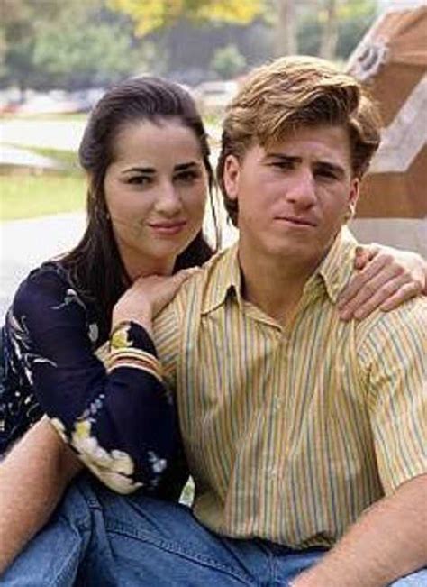 Paula Marshall In The Wonder Years - Viral Gala