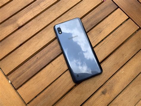 Смартфон Samsung Galaxy A10. Краткий обзор от Notebookcheck ...