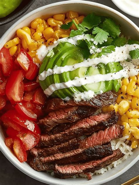 Delicious Steak Fajita Power Bowls for an Easy Lunch