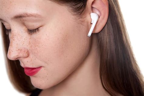 Ultimate List Of Best Noise-Canceling Earbuds 2022