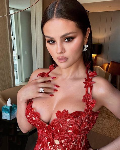 Selena Gomez Takes Us Behind The Scenes