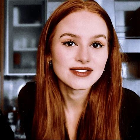 Madelaine Petsch | Madelaine petsch, Riverdale cast, Cheryl