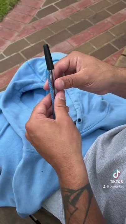 how to put a hoodie string back in