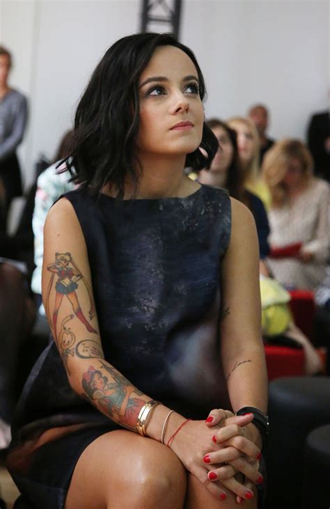 Streaming FrolicMe Teen Trash Casting : South Florida Model Casting