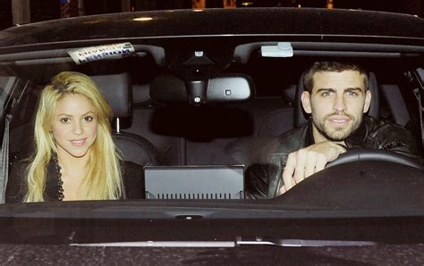 sib so: Gerard Pique Girlfriend 2011 Pics