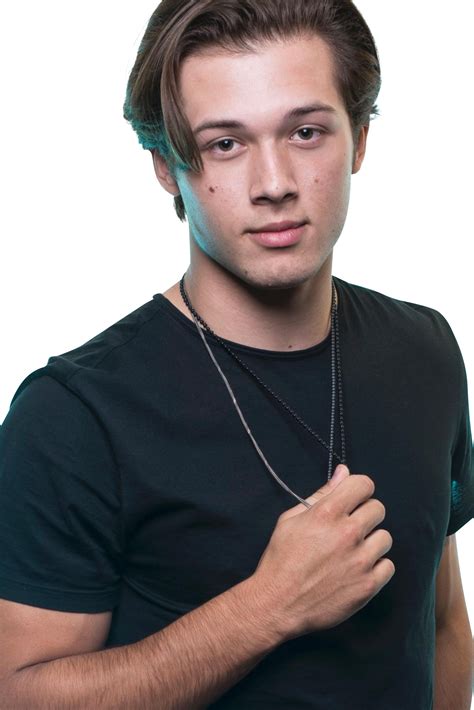 Leo Howard | Movie Fanon Wiki | Fandom