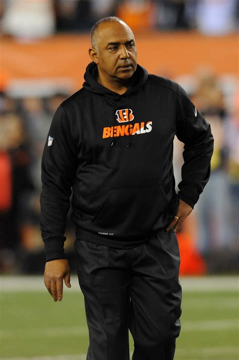 Bengals, Marvin Lewis Agree To Extension