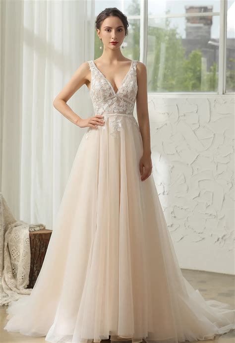 Wholesale Bohemian & Boho Wedding Dresses China Manufacturer, Supplier