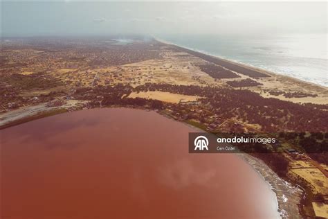 pink waters  lac rose  senegal return    years