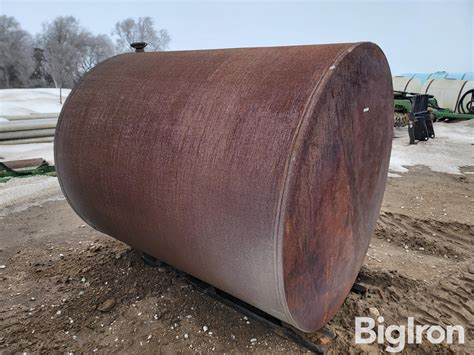 1000-Gallon Fuel Tank | Agriculture | BigIron