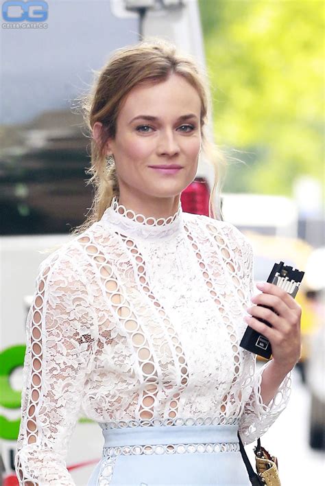 Diane Kruger nackt, Nacktbilder, Playboy, Nacktfotos, Fakes, Oben Ohne