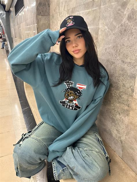 Vanessa Reinhardt Nudes