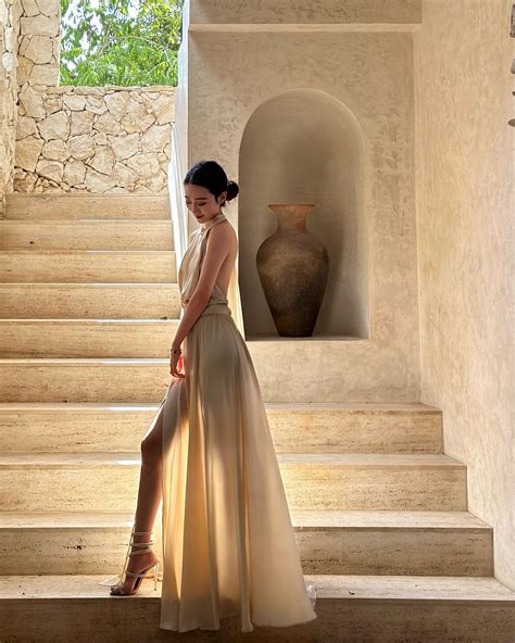 Winnie Zhang (@winniiezz) • Instagram photos and videos