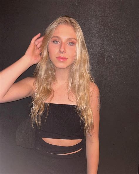 Leti (@leti_biondo) • Instagram photos and videos