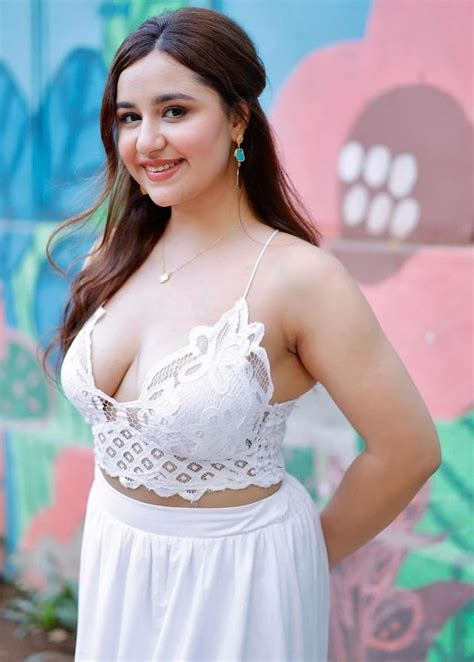 sanaya pithawalla rindiancelebscenes
