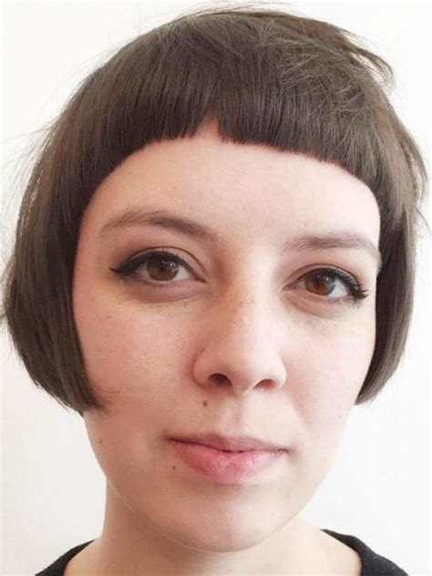 poni super pendek  bikin kepala kayak pakai helm proyek