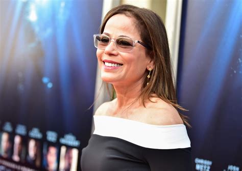 23 Extraordinary Facts About Roxann Dawson - Facts.net
