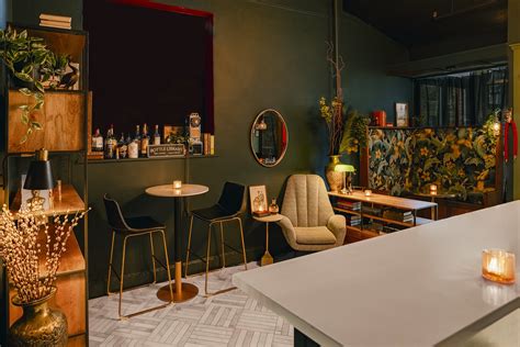 Barlette | A tiny bar serving good times and great cocktails