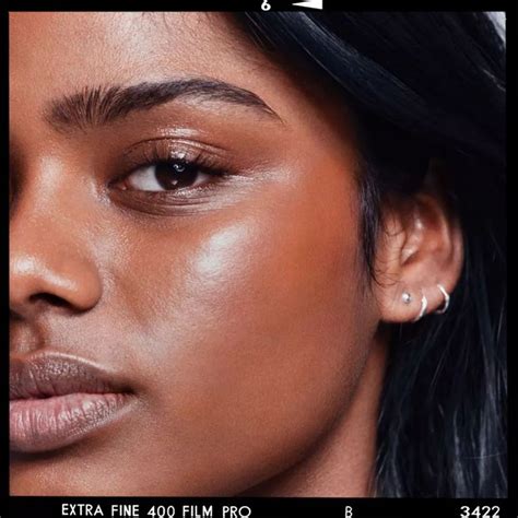 10 Ways to Grow Longer Eyelashes, According to a Dermatologist | Mascaras