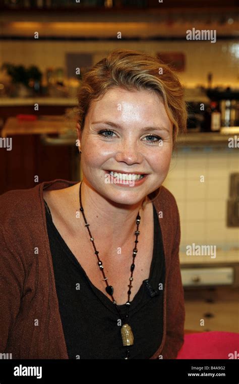 Annette frier hi-res stock photography and images - Alamy