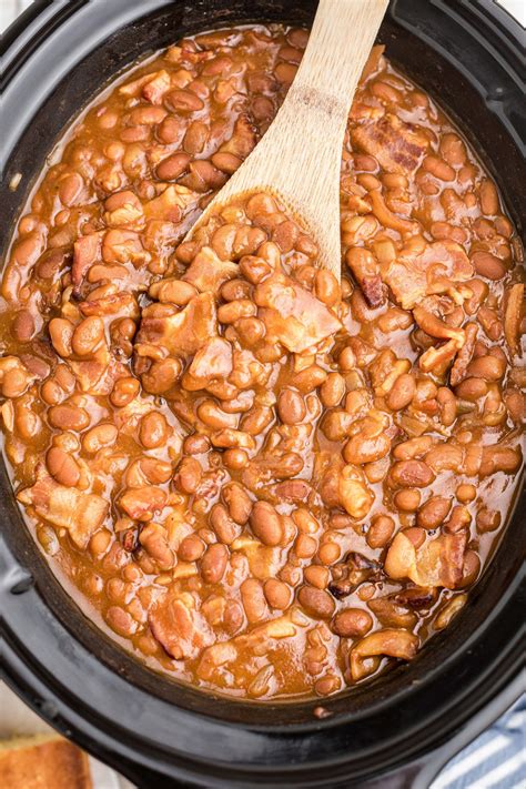 Slow Cooker Baked Beans - The Magical Slow Cooker