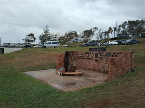 Alexandra Headlands Accommodation - Surf Club, Qld