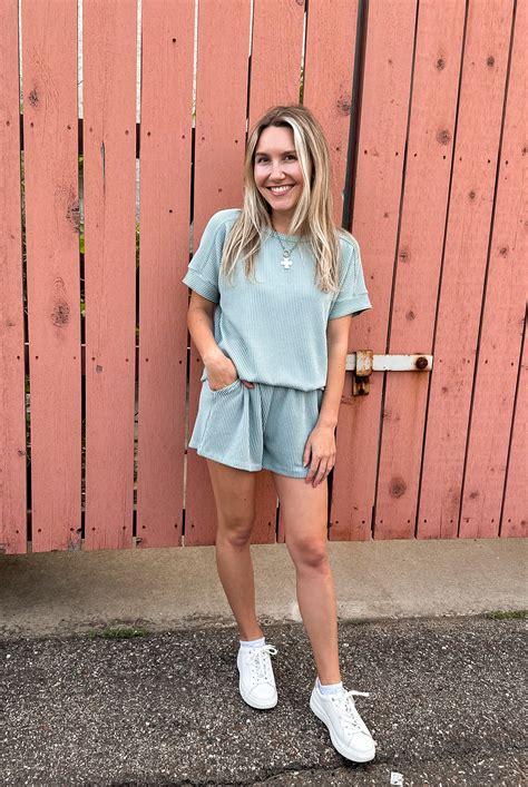 Mainstream Boutique of Stillwater – MB Stillwater