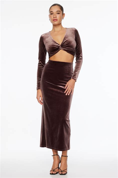 Arya Velvet Tube Maxi Skirt Brown | Dynamite