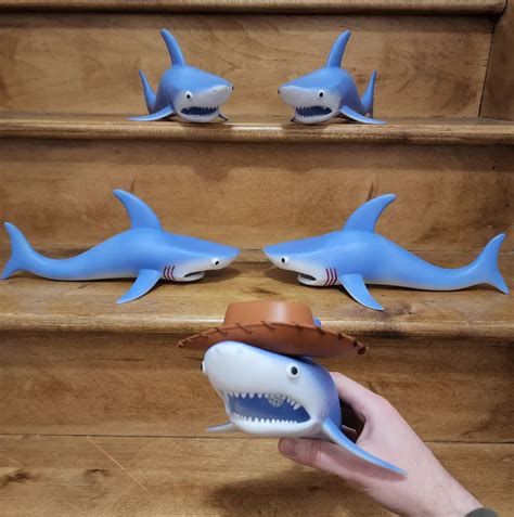 Toy Story Shark Toy Online Shopping | www.pinnaxis.com