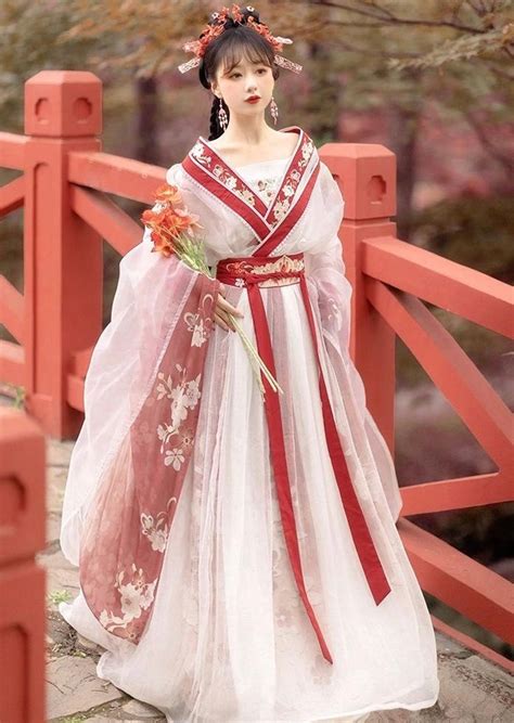 Traditional Hanfu