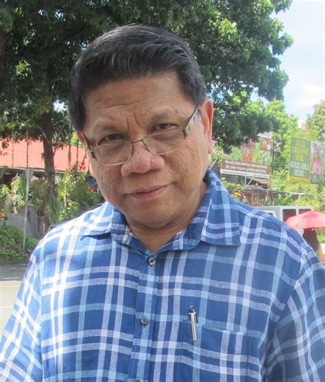 File:Mike Enriquez in White Plains, Quezon City (cropped).jpg