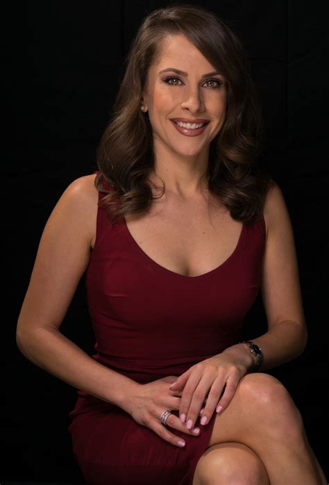 Ana Kasparian : r/CelebrityHands