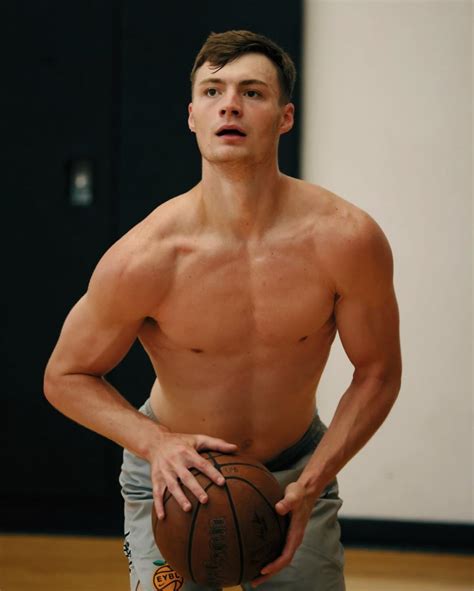 Christian Braun (@christianxbraun) • Instagram photos and videos