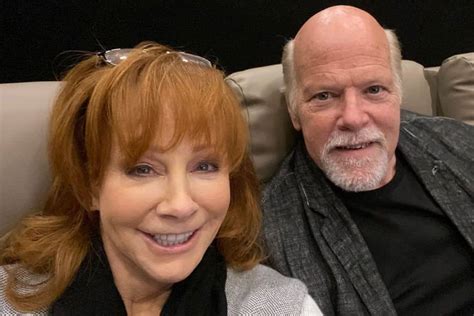 Could Reba McEntire’s Longtime Boyfriend, Rex Linn Make An Appearance ...