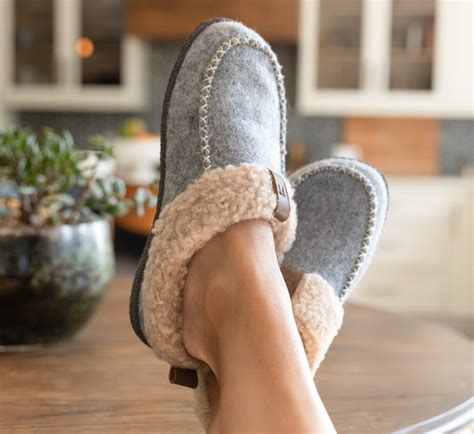 Indoor vs. Outdoor Slippers: Do You Really Need Both? - Foamtreads