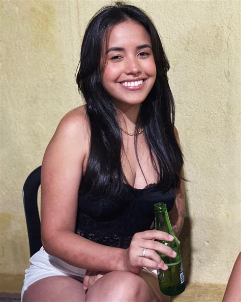 Sophia Gomes | | Instagram