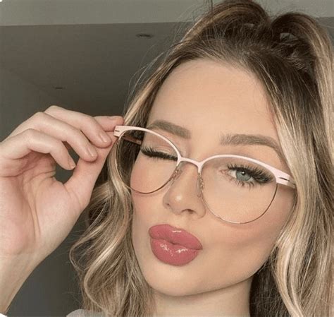 Cor De Oculos Para Loiras - Armações de óculos para loiras: saiba como escolher | Lenscope