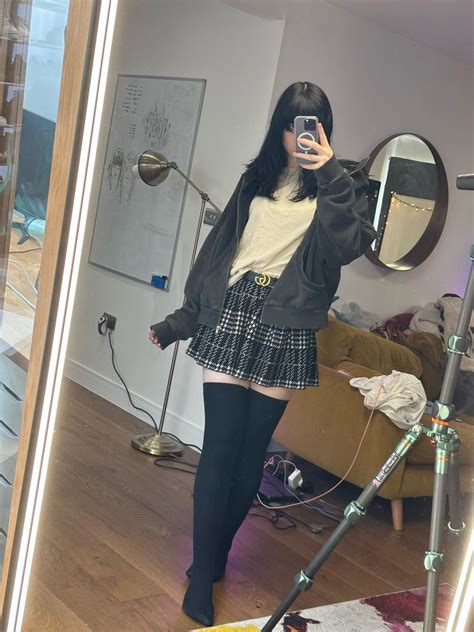 icky🩸 (@big_icky) • Threads, Say more