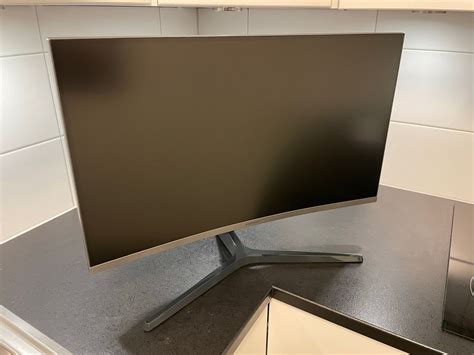 Samsung C27JG50 - Curved 144Hz Gaming Skjerm | FINN torget