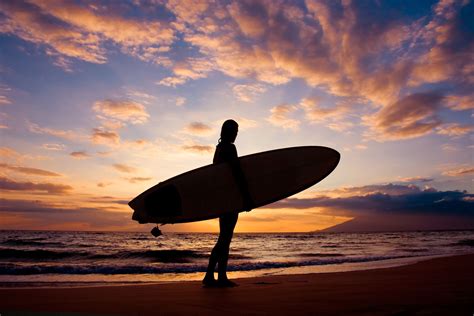 Where to Go Surfing in Hawaii🥑 Dê uma nova dimensão à sua experiência ...