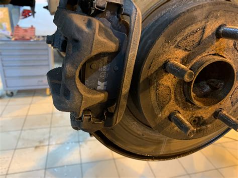 Колодки задние kaputt — Opel Astra J, 1,6 л, 2014 года | расходники ...