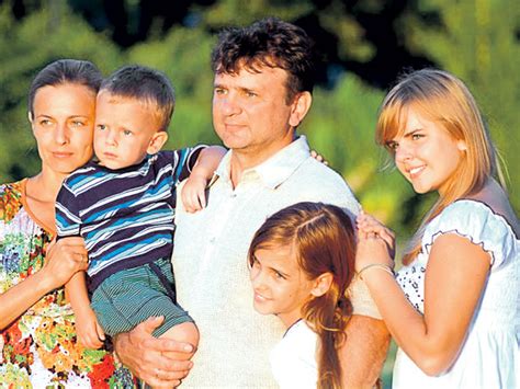 Тимур Кизяков встретит 50-летие в шикарном подмосковном коттедже ...