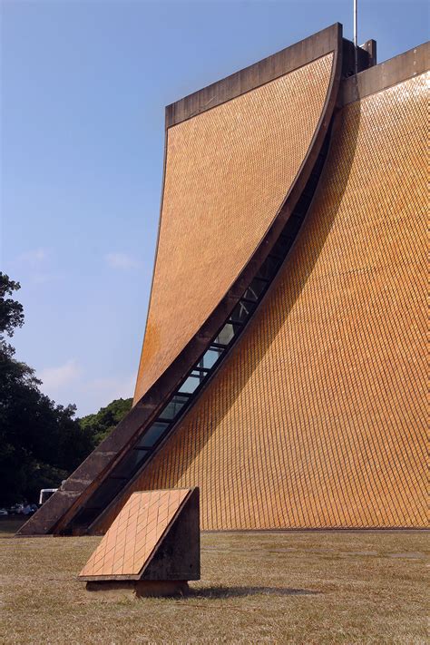 The Luce Memorial Chapel: I.M. Pei's Architectural Gem | ArchEyes