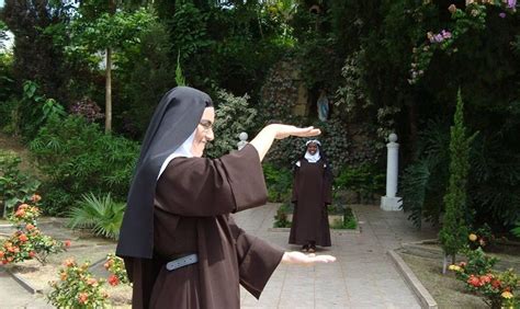 Freiras Dando O Cuzinho - Como as Freiras se Divertem? 136 Fotos Inacreditáveis!