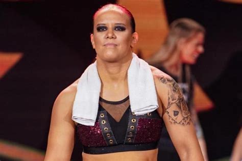 Shayna Baszler Biography, Age, Wiki, Height, Weight, Boyfriend, Family ...