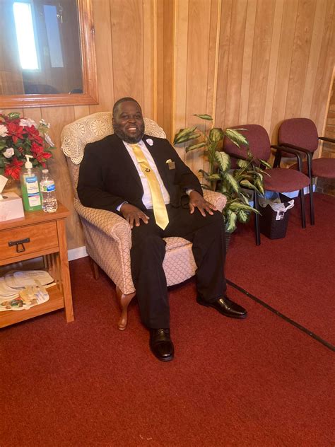 Pressley's Funeral Home - Home